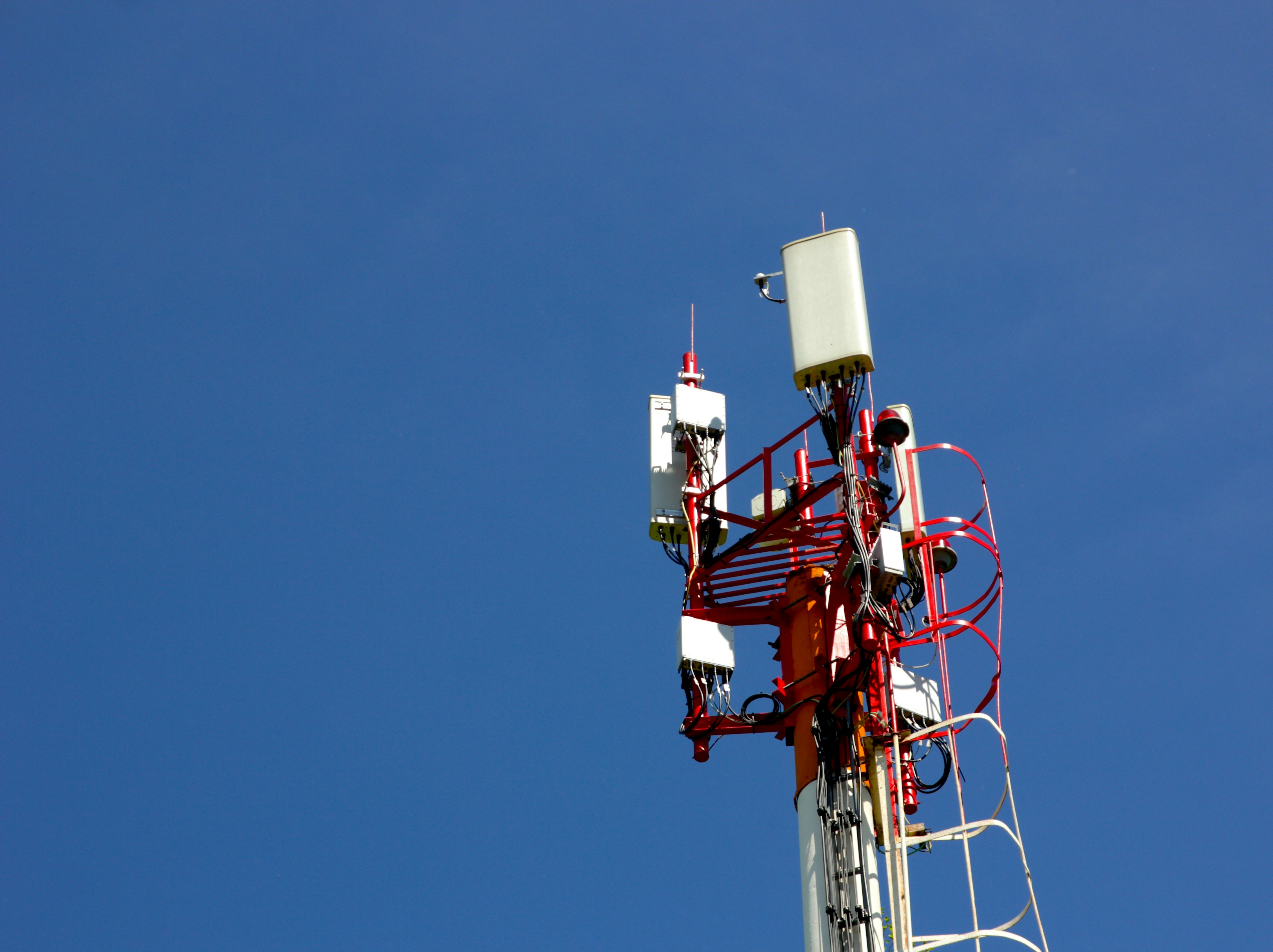 TELECOMMUNICATIONS